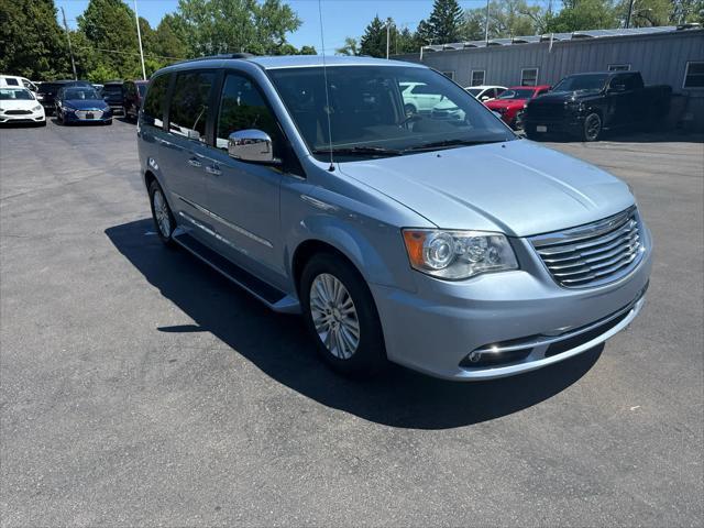 2013 Chrysler Town & Country