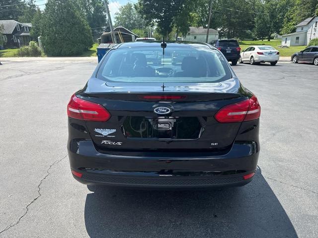 Photo of 2018 Shadow Black Ford Focus