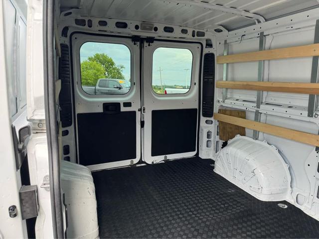 Photo of 2023 Bright White Clearcoat RAM ProMaster 2500
