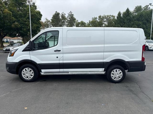 Photo of 2023 Oxford White Ford Transit-250