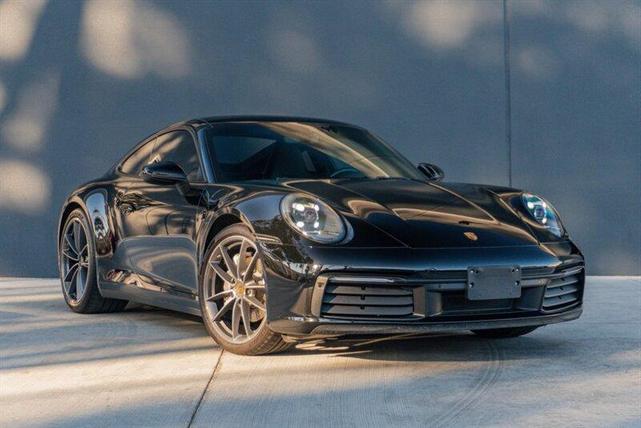 Photo of 2021 Black Porsche 911