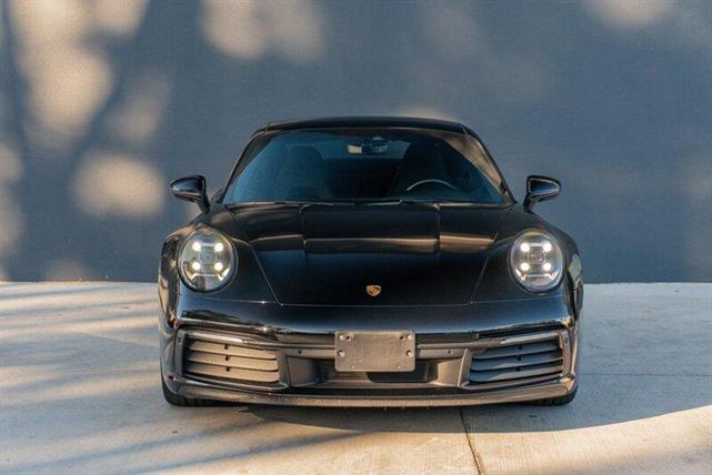 Photo of 2021 Black Porsche 911