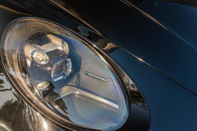 Photo of 2021 Black Porsche 911
