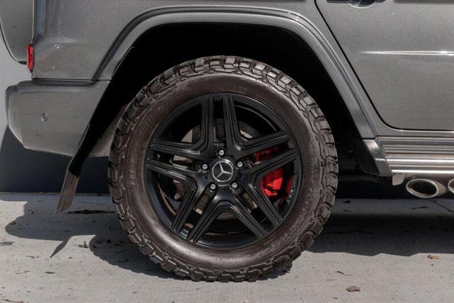Photo of 2022 Gray Mercedes-Benz AMG G 63