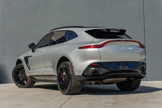 Photo of 2021 Gray Aston Martin DBX