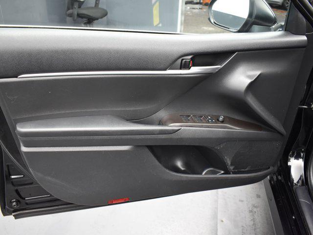 Photo of 2021 Midnight Black Metallic Toyota Camry
