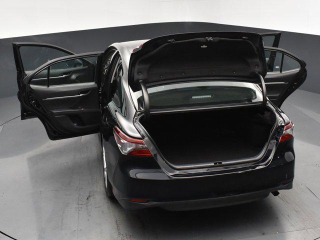 Photo of 2021 Midnight Black Metallic Toyota Camry
