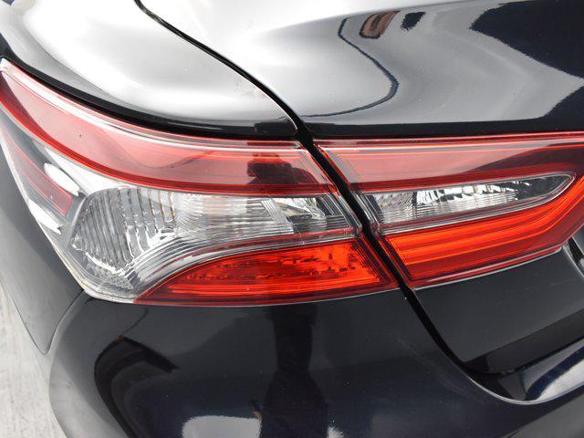Photo of 2021 Midnight Black Metallic Toyota Camry
