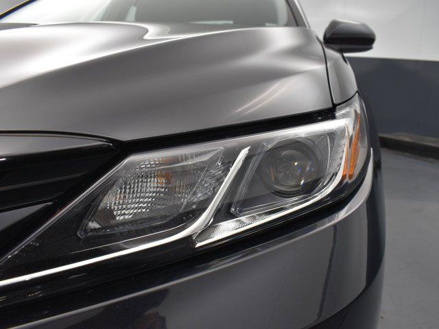 Photo of 2021 Midnight Black Metallic Toyota Camry