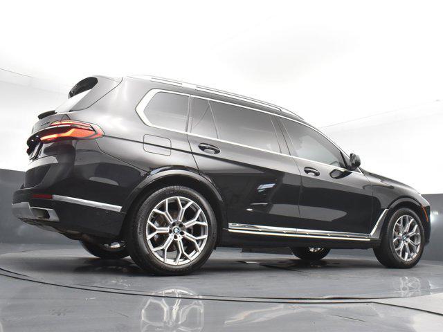 Photo of 2023 Black BMW X7