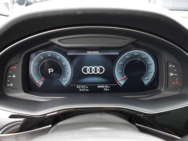 Photo of 2022 Florett Silver Metallic Audi Q7