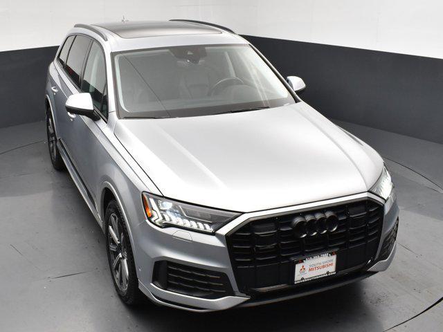 Photo of 2022 Florett Silver Metallic Audi Q7
