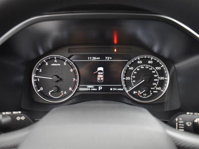 Photo of 2025 Labrador Black Pearl Mitsubishi Outlander