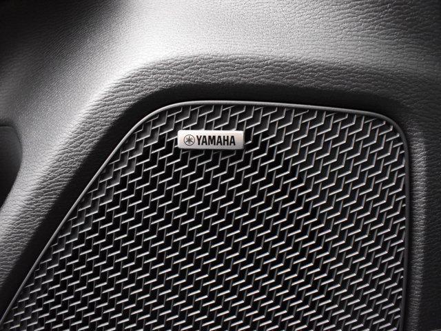 Photo of 2025 Labrador Black Pearl Mitsubishi Outlander