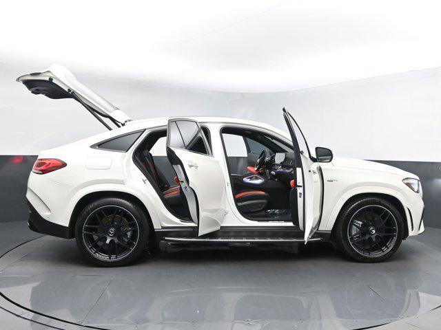 Photo of 2022 White Mercedes-Benz AMG GLE 53