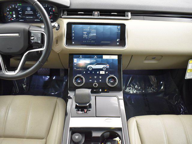 Photo of 2021 Eiger Grey Metallic Land Rover Range Rover Velar