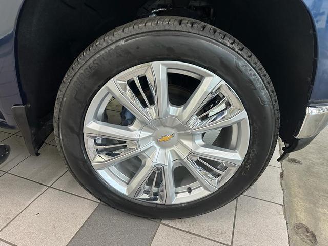 Photo of 2020 Northsky Blue Metallic Chevrolet Silverado 1500