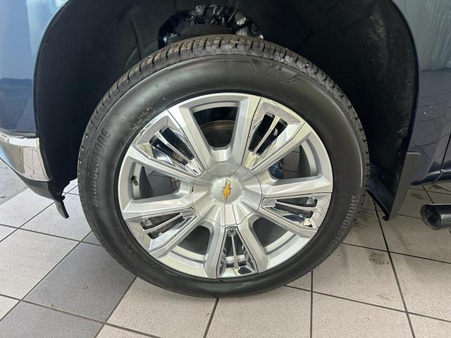Photo of 2020 Northsky Blue Metallic Chevrolet Silverado 1500