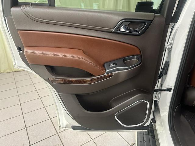 Photo of 2018 Iridescent Pearl Tricoat Chevrolet Tahoe