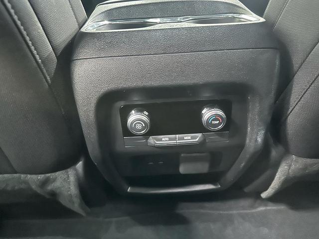 Photo of 2025 Summit White GMC Acadia