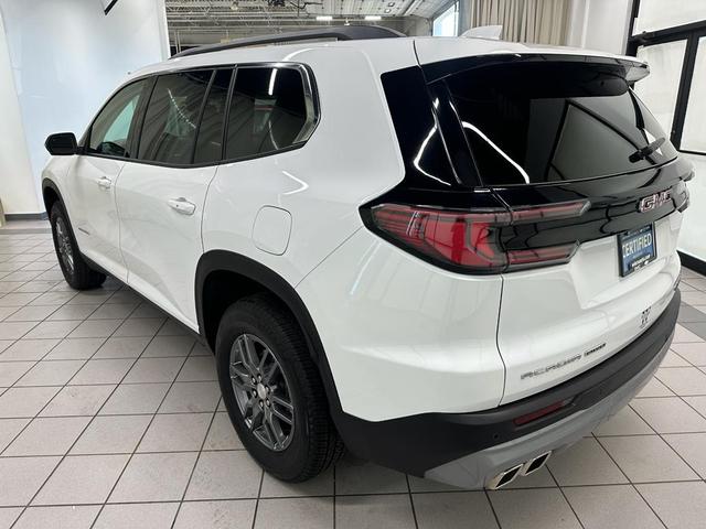 Photo of 2025 Summit White GMC Acadia