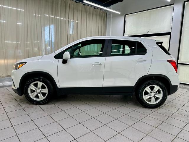 Photo of 2020 Summit White Chevrolet Trax