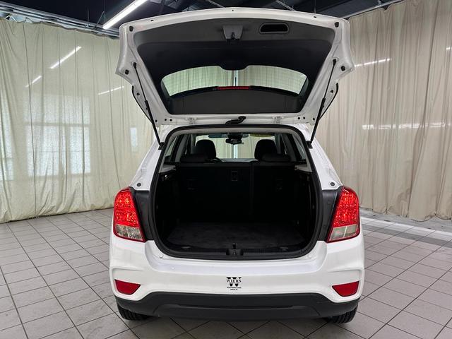 Photo of 2020 Summit White Chevrolet Trax