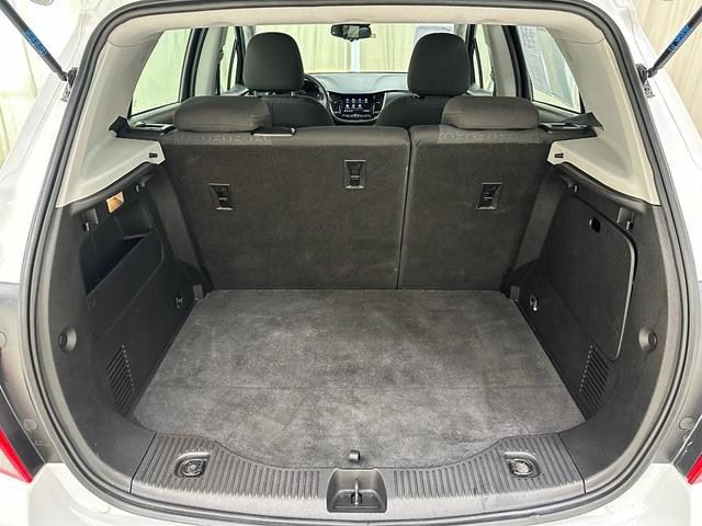 Photo of 2020 Summit White Chevrolet Trax