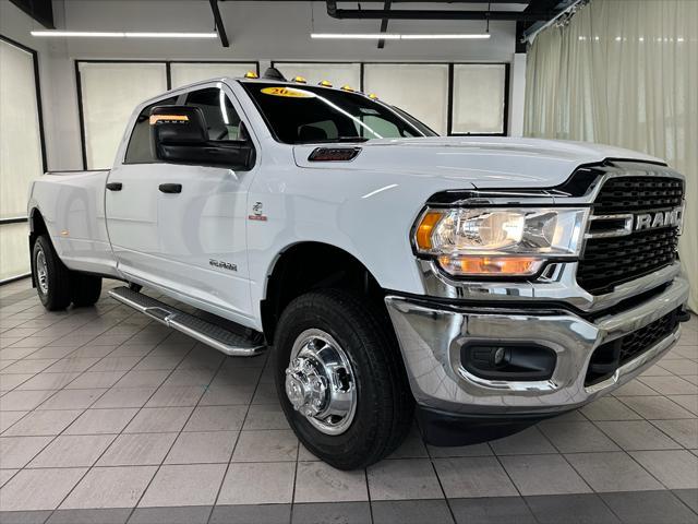 Photo of 2024 Bright White Clearcoat RAM 3500