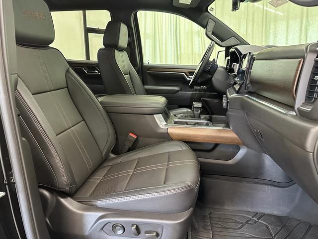 Photo of 2023 Black Chevrolet Silverado 1500