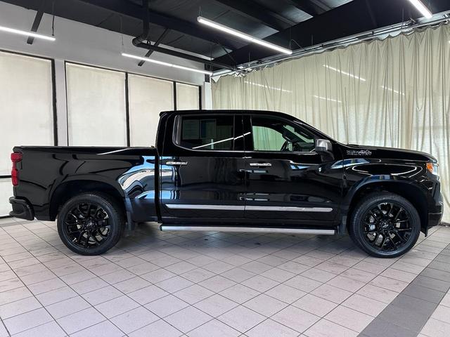Photo of 2023 Black Chevrolet Silverado 1500