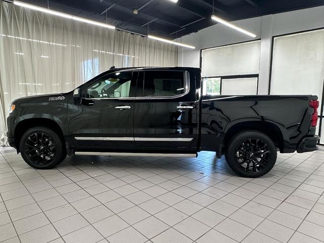 Photo of 2023 Black Chevrolet Silverado 1500