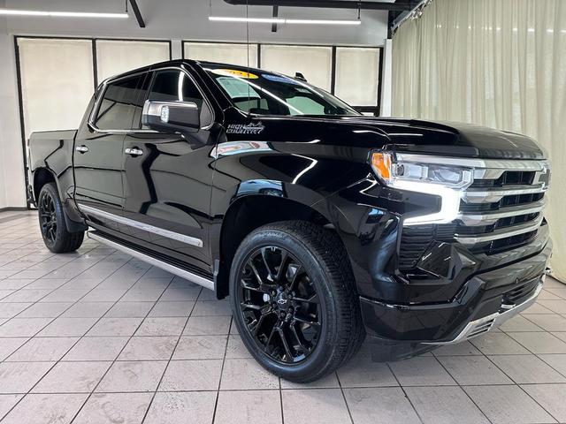 Photo of 2023 Black Chevrolet Silverado 1500