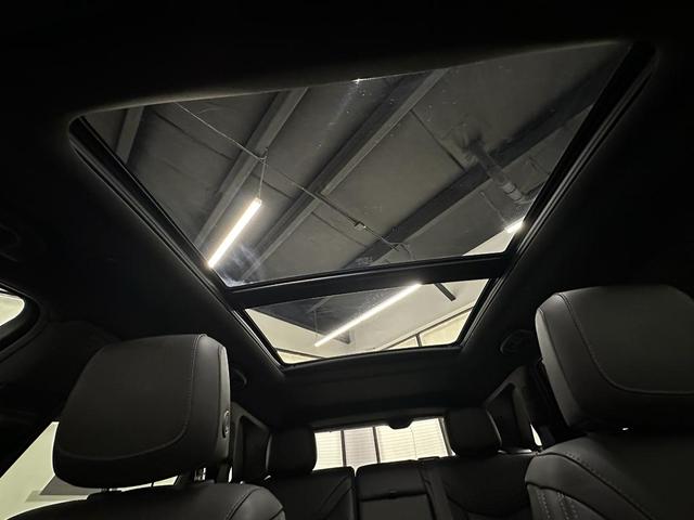 Photo of 2025 Stellar Black Metallic Cadillac XT5