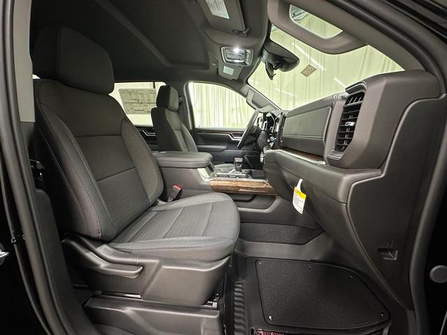 Photo of 2026 Onyx Black GMC Sierra 1500
