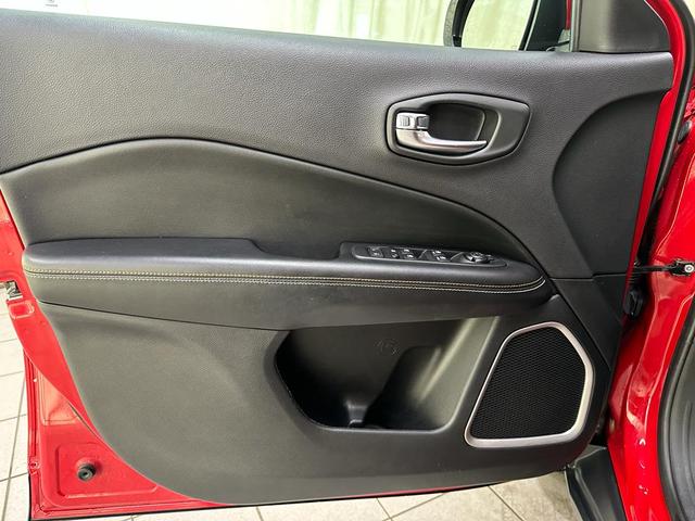 Photo of 2020 Redline Pearlcoat Jeep Compass