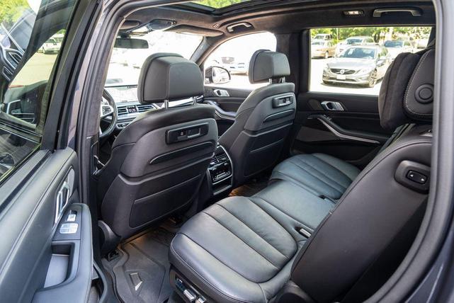 Photo of 2019 Arctic Gray Metallic BMW X7