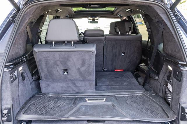 Photo of 2019 Arctic Gray Metallic BMW X7