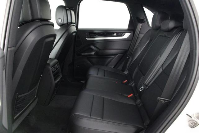 Photo of 2025 White Porsche Cayenne