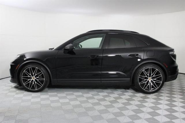 Photo of 2025 Black Porsche Macan