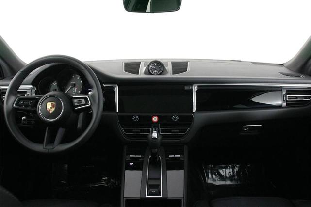 Photo of 2025 Dolomite Silver Metallic Porsche Macan