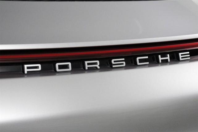 Photo of 2023 GT Silver Metallic Porsche 911