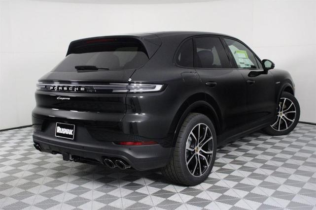Photo of 2025 Black Metallic Porsche Cayenne