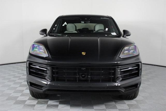 Photo of 2025 Black Metallic Porsche Cayenne