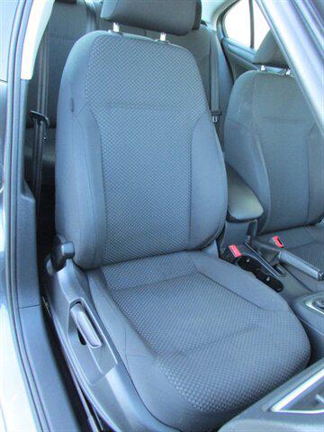 Photo of 2014 Platinum Gray Metallic Volkswagen Jetta