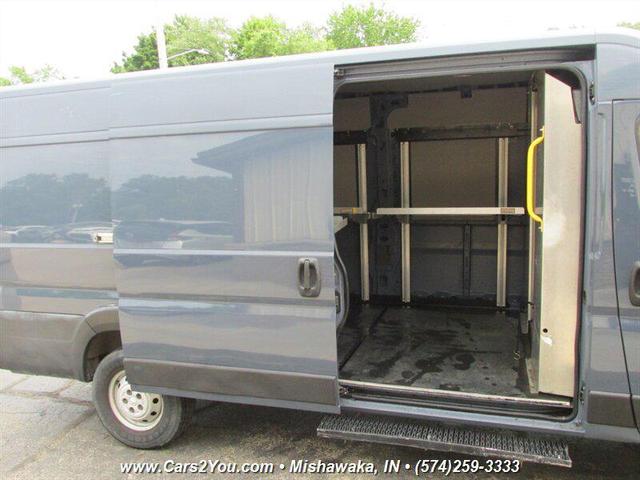 Photo of 2019 Squid Ink RAM ProMaster 3500