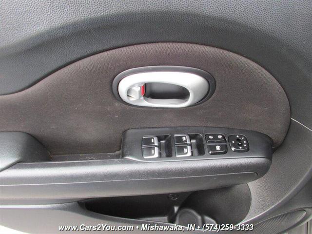 Photo of 2017 Titanium Gray Kia Soul