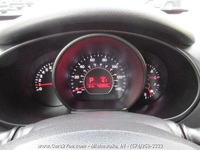 Photo of 2017 Titanium Gray Kia Soul