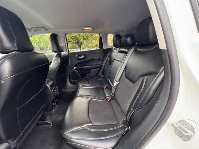 Photo of 2018 White Clearcoat Jeep Compass