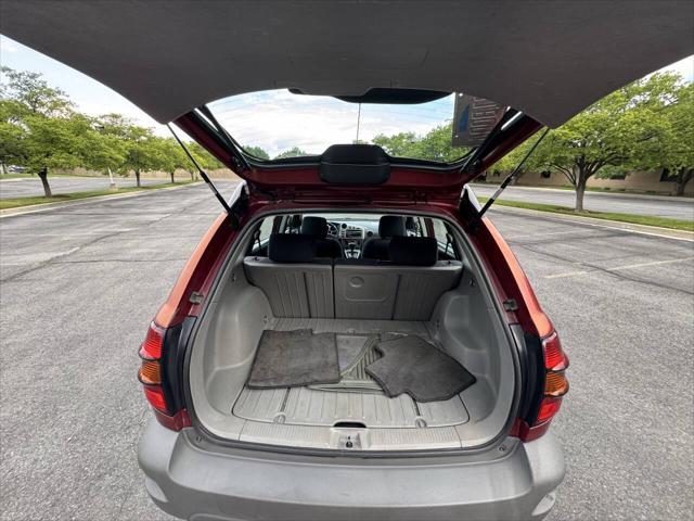 Photo of 2004 Fusion Orange Metallic Pontiac Vibe